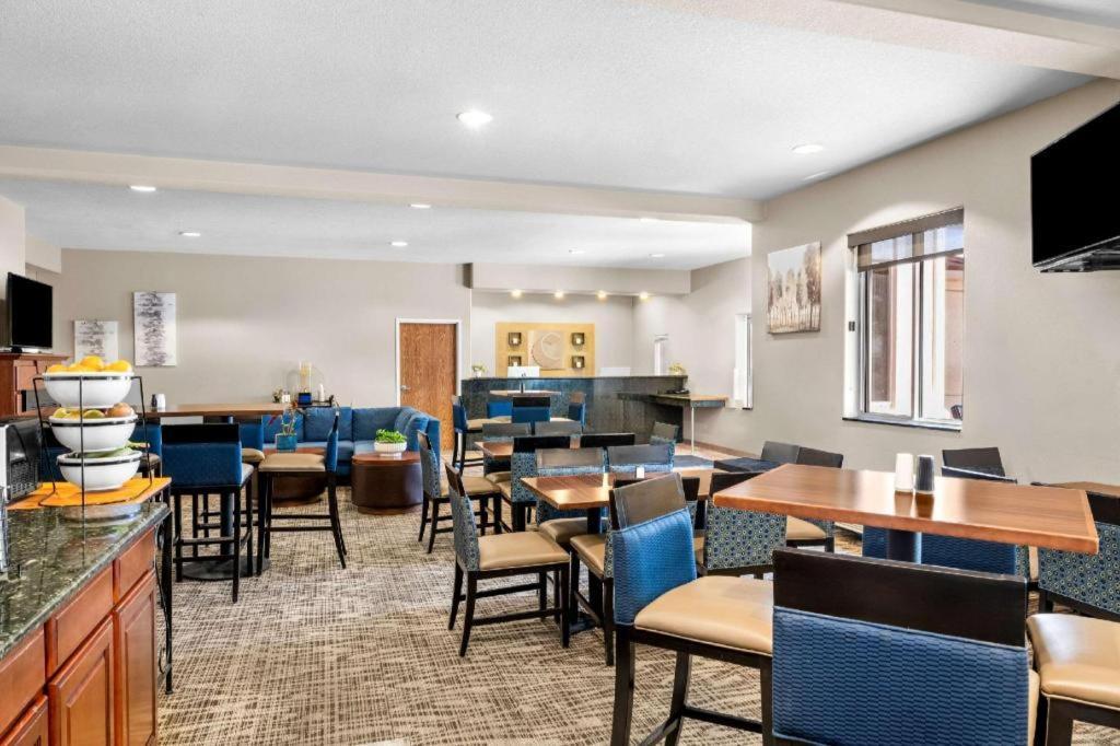 Hotel Comfort & 2*