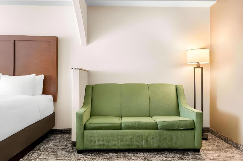 Comfort & Hotel