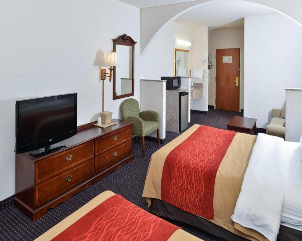 Comfort & Hotel Riverton