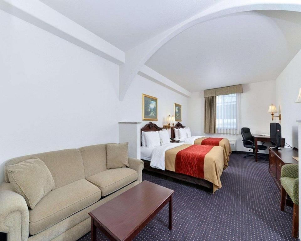 Hotel Comfort &