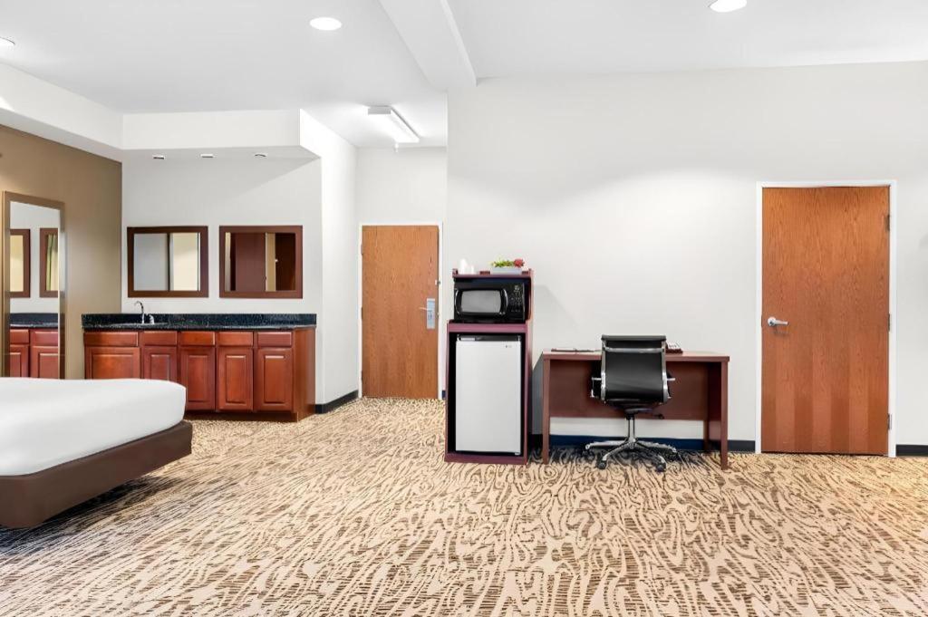 Comfort & Hotel